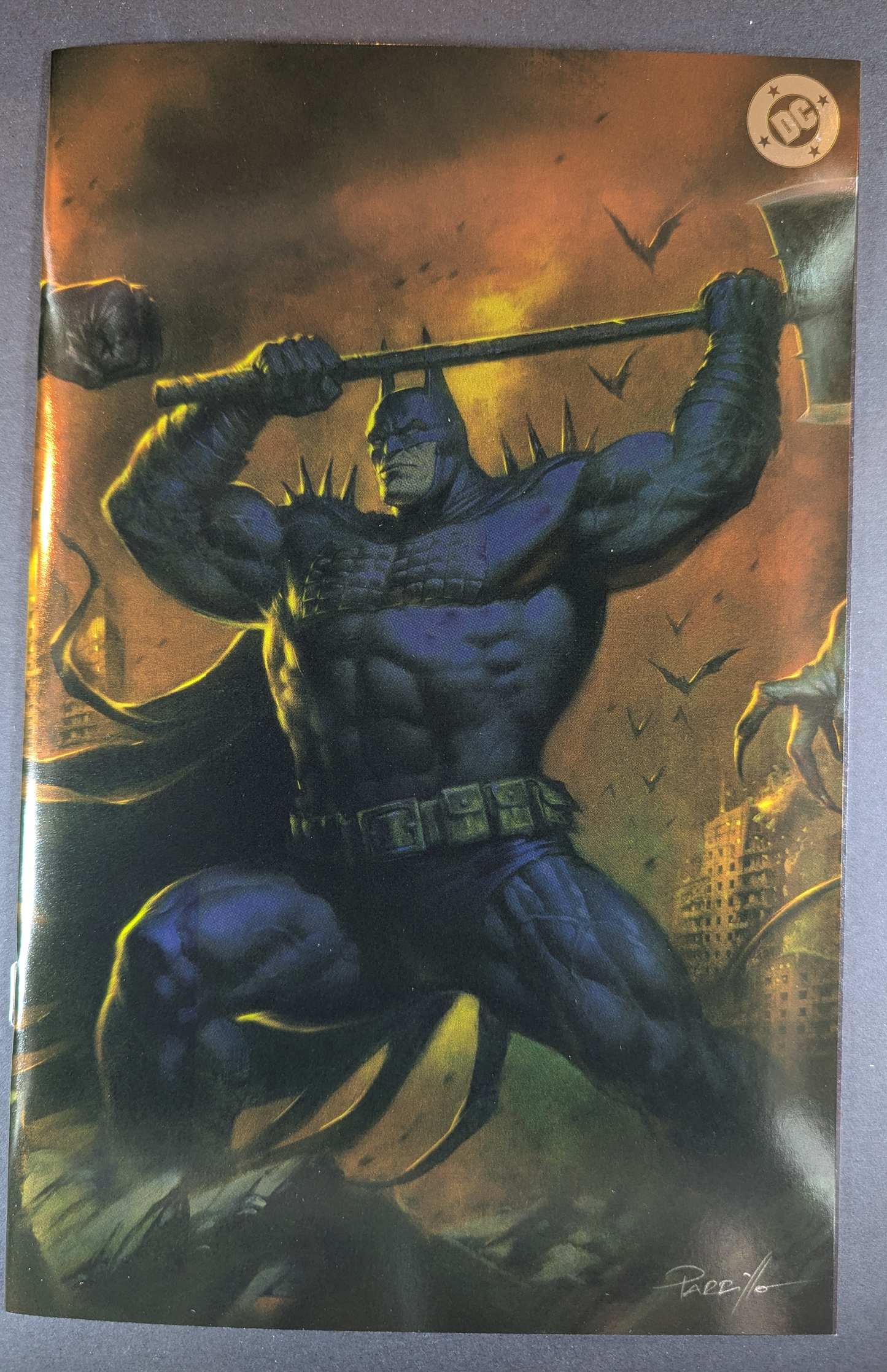 Absolute Batman #22 | Lucio Parrillo Foil Variant LTD 1,000