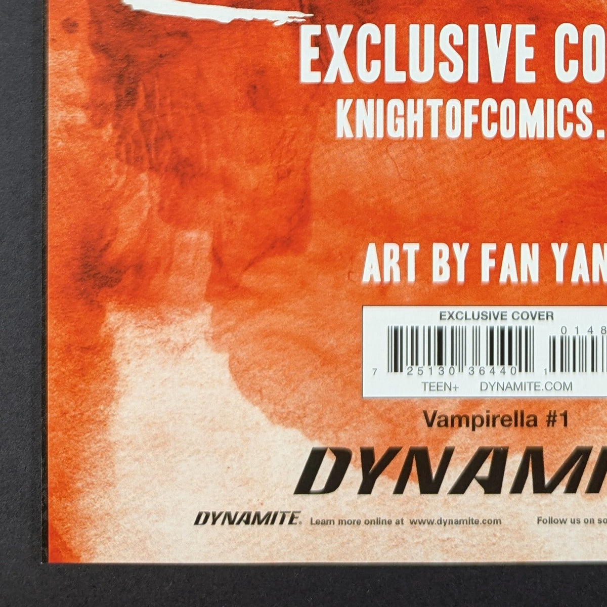 Vampirella #1 Cover A Heroscon Exclusive LTD 850 Fen Yeng