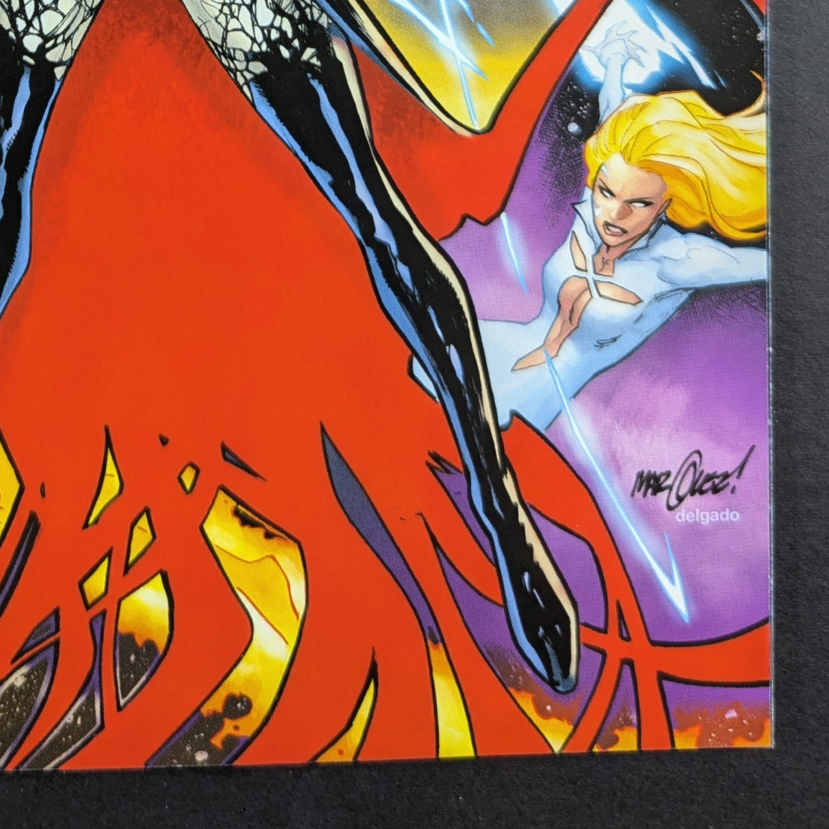 Queen in Black #1 | Blind Bag Exclusive Marquez Variant B