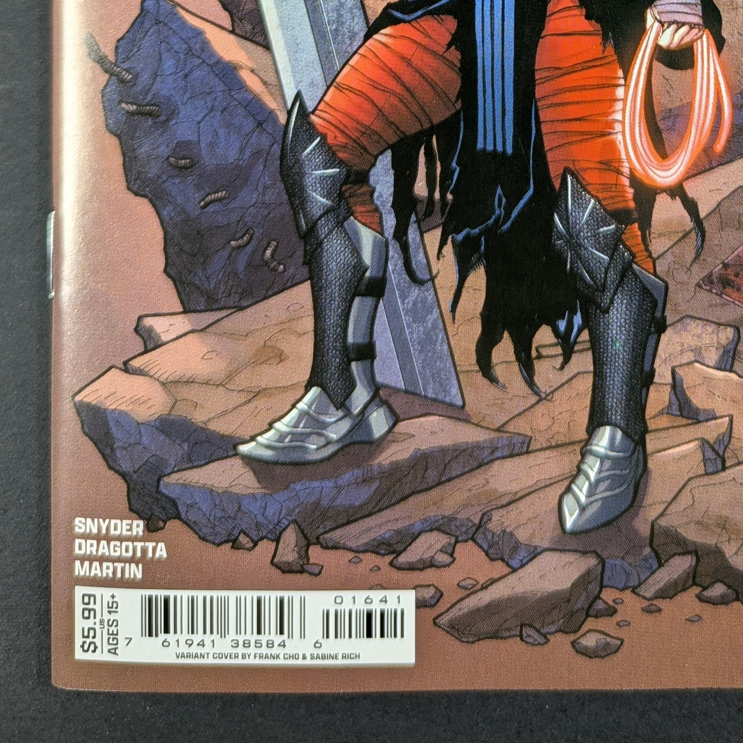Absolute Batman #16 | Frank Cho Variant